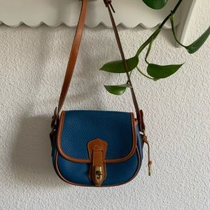 Vintage Dooney & Bourke Crossbody Purse